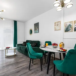  Apartament Sleepway Apartments- Garbary 100-46 Z Parkingiem