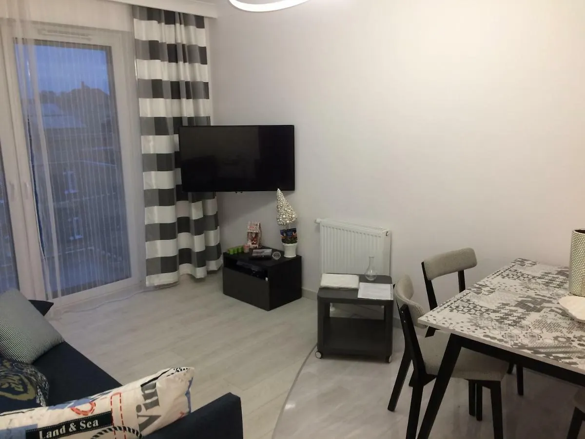 apartament strzelecka-lamp Apartament Poznań 0*,
